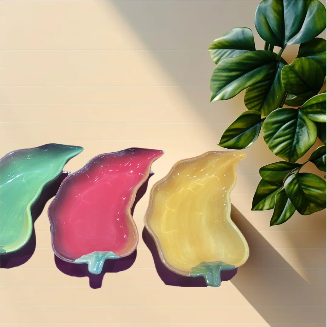 Wholesale Creative Mini Sauce Dish with Cute Green Pepper Design for Dips